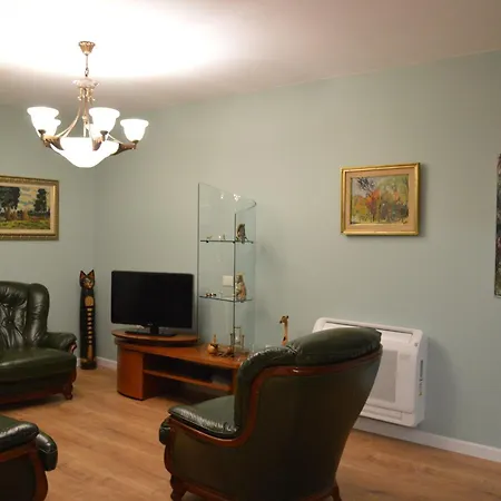 Mali Apartment