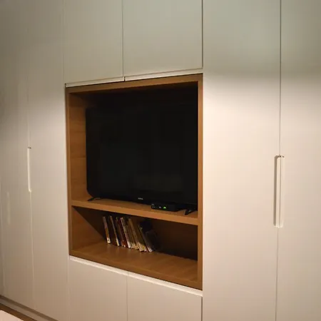Mali Apartment