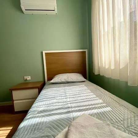 Mali Apartment